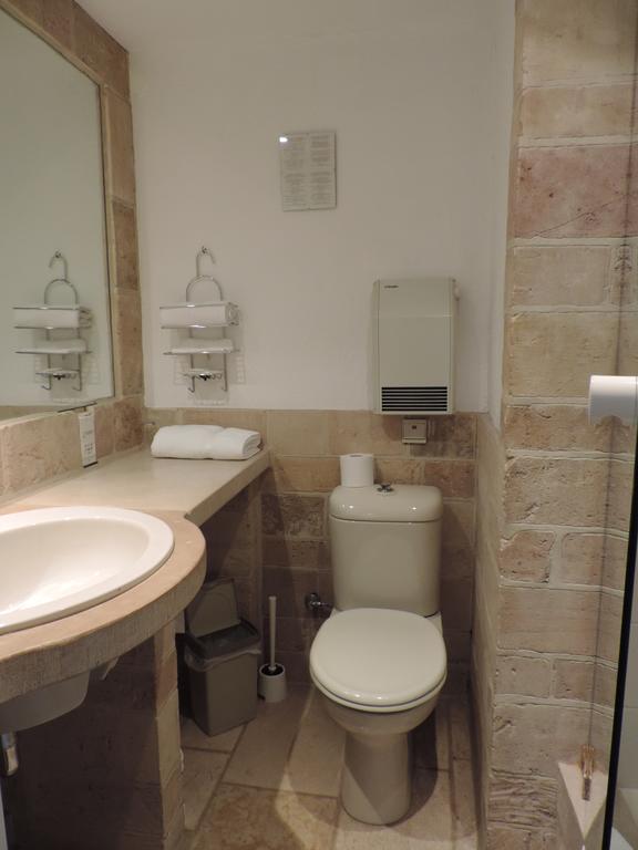 Hotel 'T Fornuis Ternat Bilik gambar